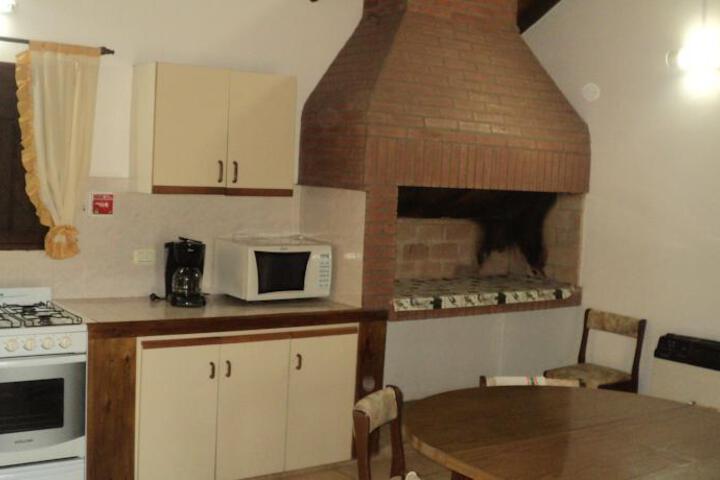 Room 5 of 7