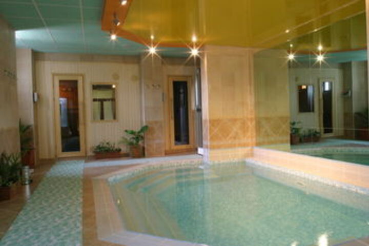 Spa 27 of 30