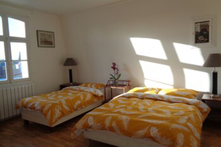 Room 48 of 64