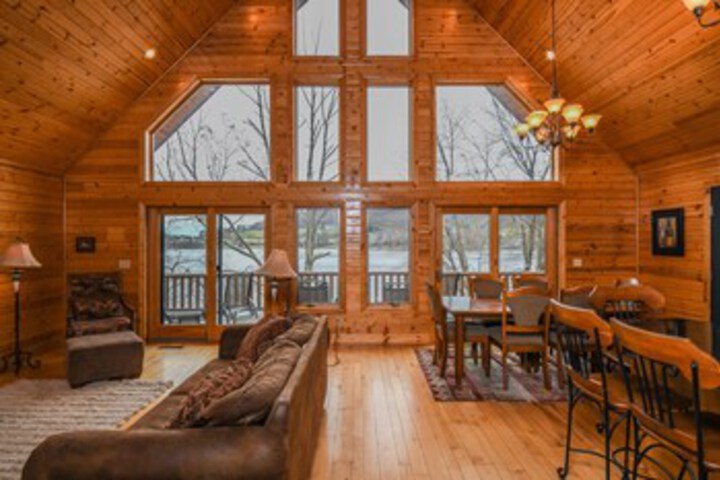 Room 9 of 34