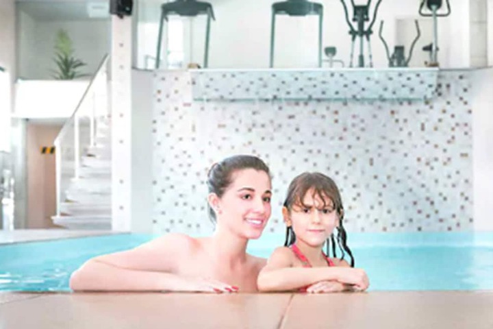 Pools & Facilities