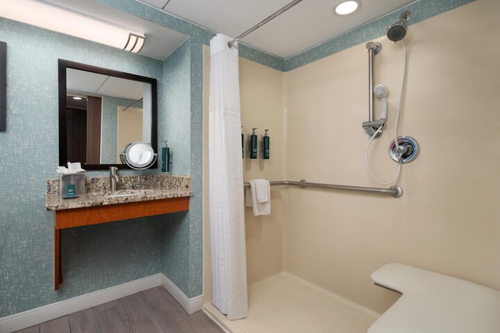 Bathroom shower