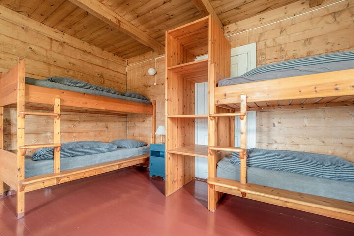Room 7 of 39