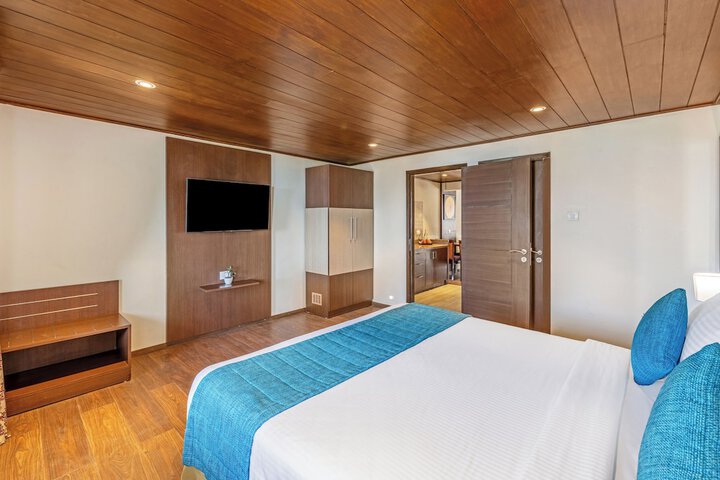 Room 35 of 131