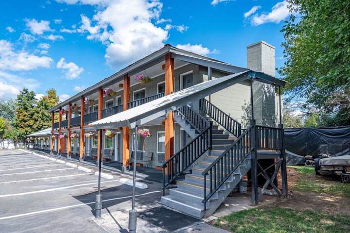 Terrace/Patio 6 of 12