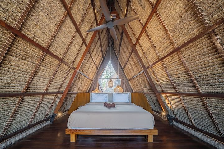Room 4 of 57
