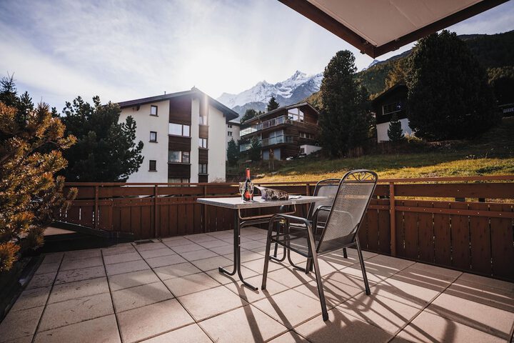 Terrace/Patio 35 of 77