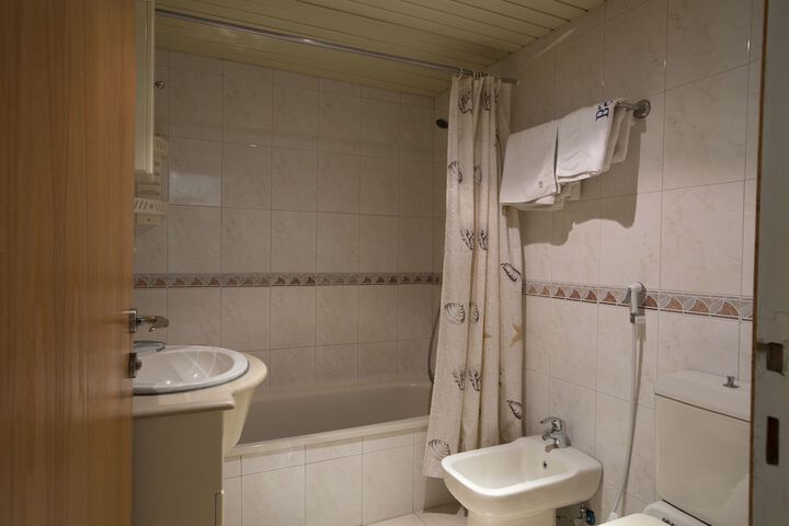 Bath Photo