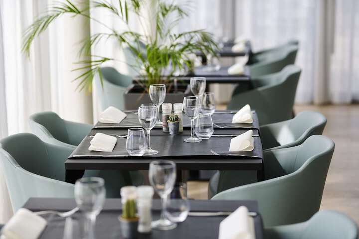 Dining 71 of 116