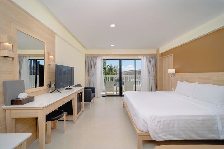Room 21 of 74