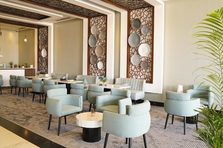 Hotel Interior 10 of 34