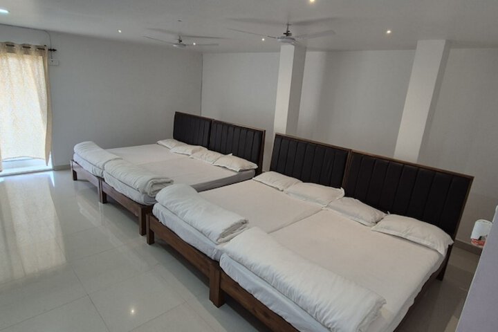 Room 74 of 169