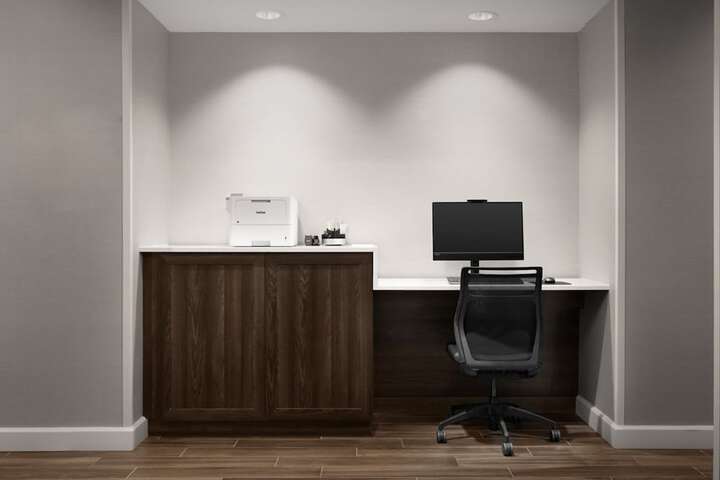 Business Center 42 of 46