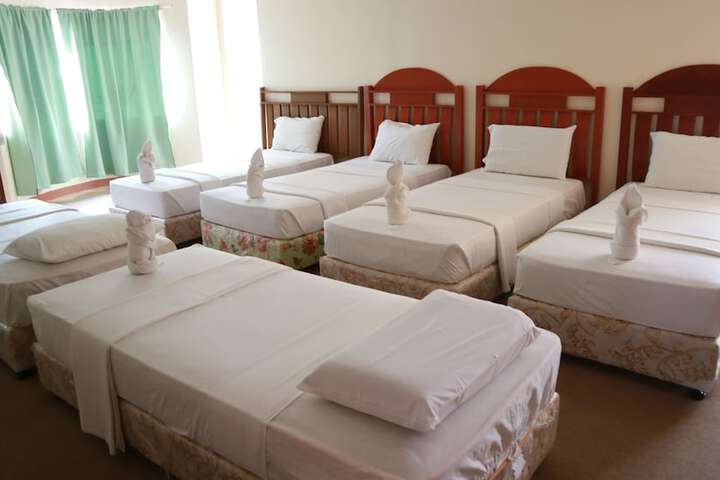 Room 10 of 45
