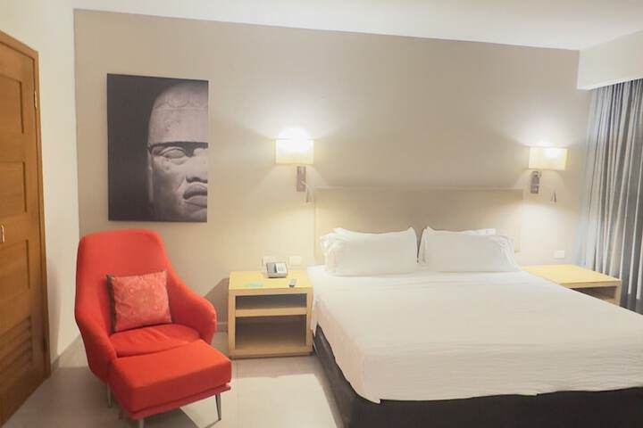 Room 2 of 23