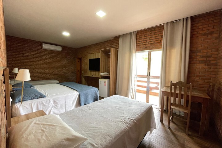 Room 17 of 50