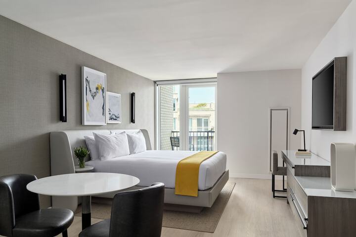 Room 21 of 44