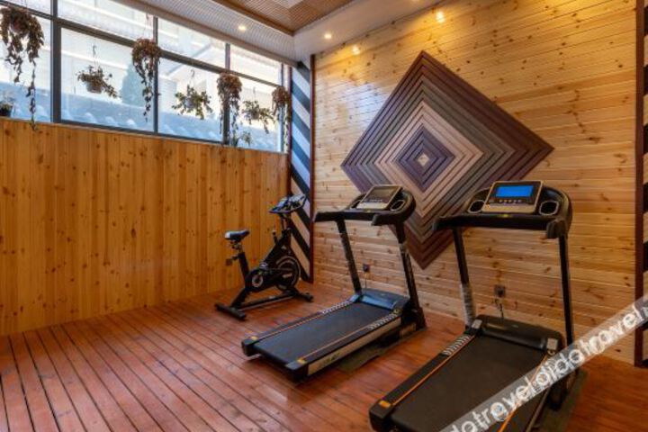 Health and Fitness 5 of 40