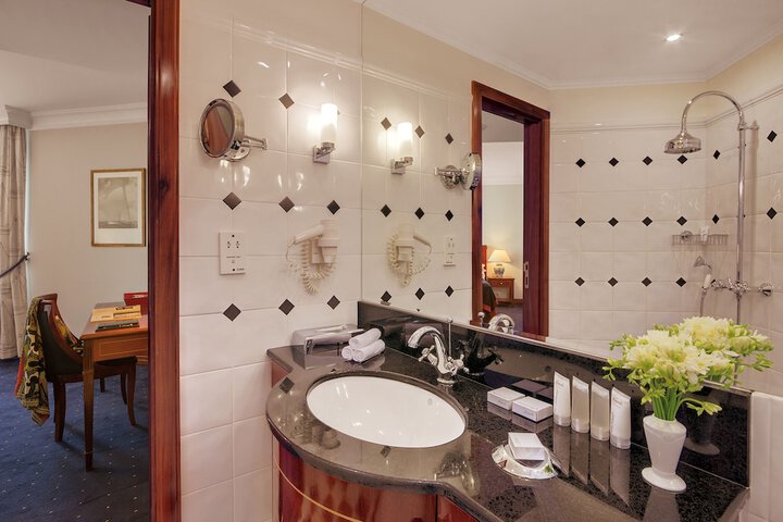Clean Restrooms