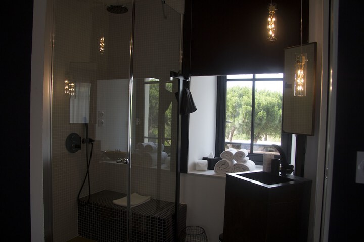 Room 15 of 101