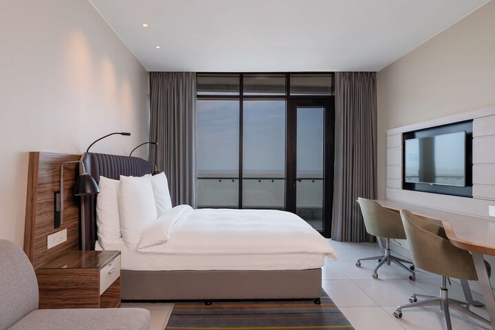 Room 35 of 309