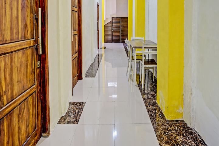 Hotel Interior 2 of 20