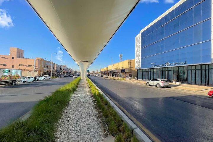 Arjan Park Azizia