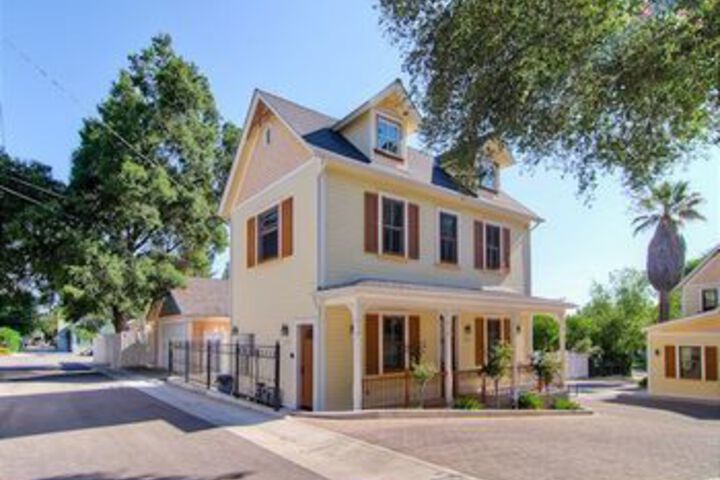 Photo of Lewis Loft by RedAwning
