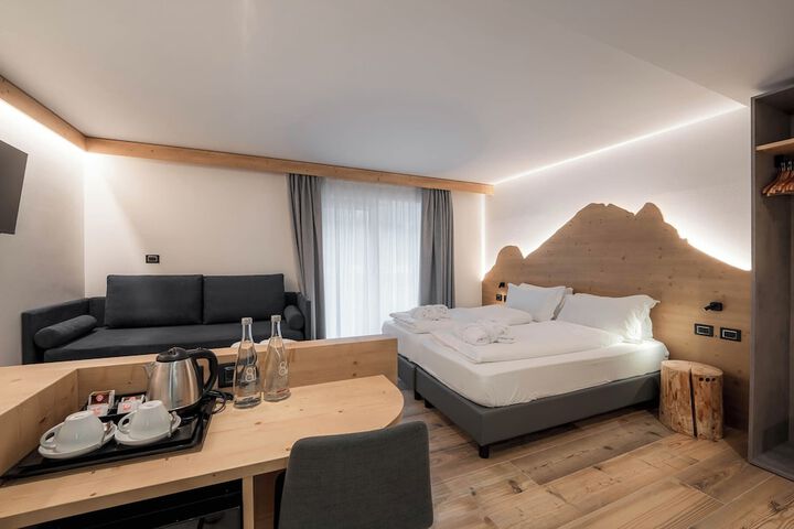 Room 14 of 49