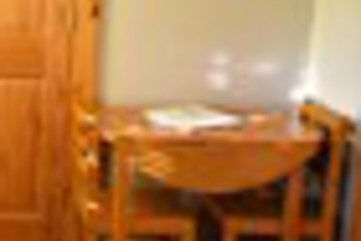 Room 83 of 288