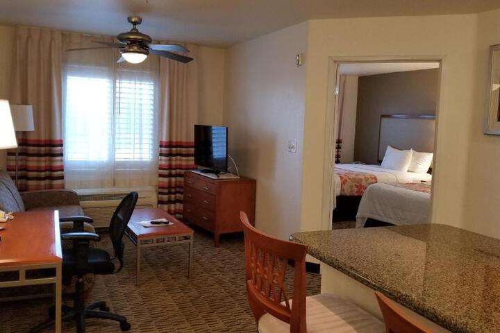 1 King Bed Mobility Hearing Impaired Accesible Studio Suite (1 of 17)