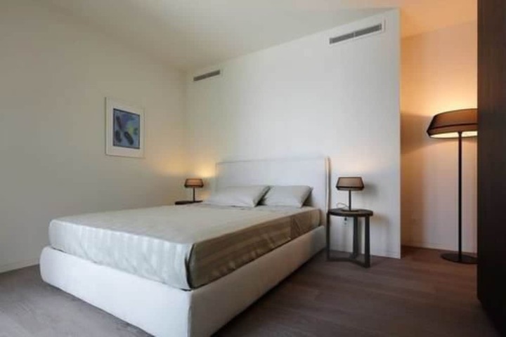 Room 7 of 21