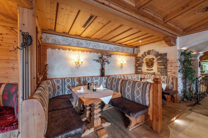 Dining 154 of 181