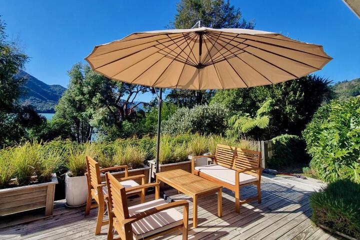 Pukenui Paradise - Havelock Holiday Home