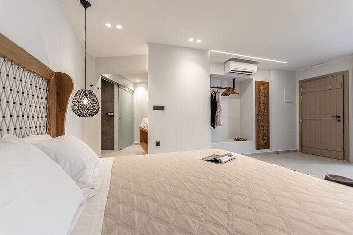 Room 45 of 133