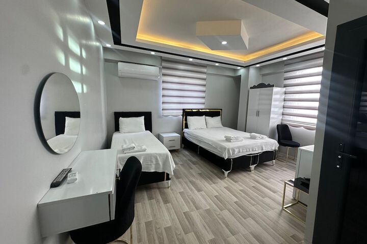 Room 17 of 26