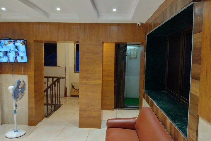 Hotel Interior 4 of 19