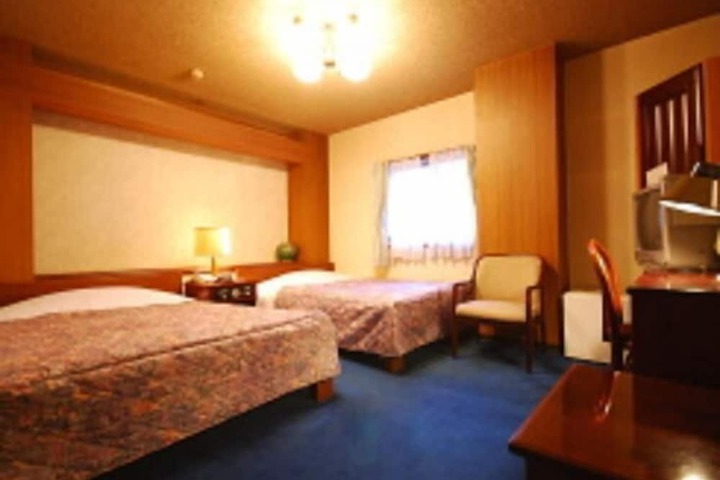 Room 17 of 39