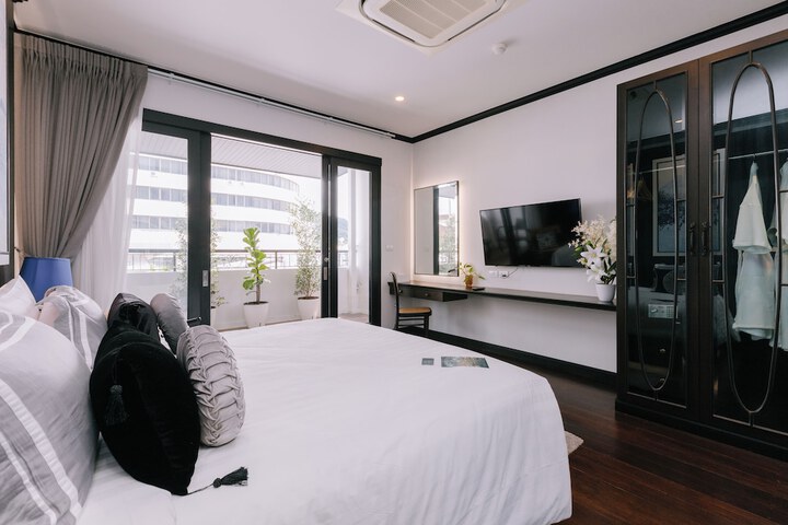 Room 32 of 116
