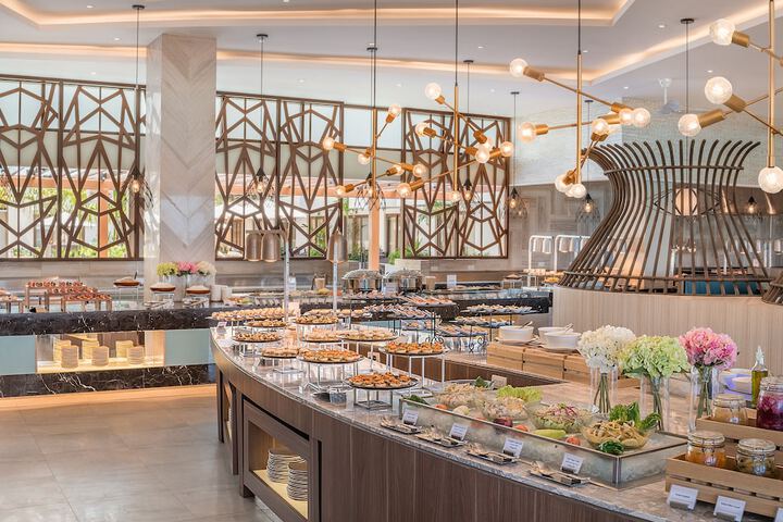 Dining Photos