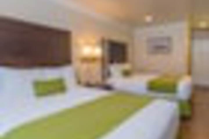Room 26 of 114