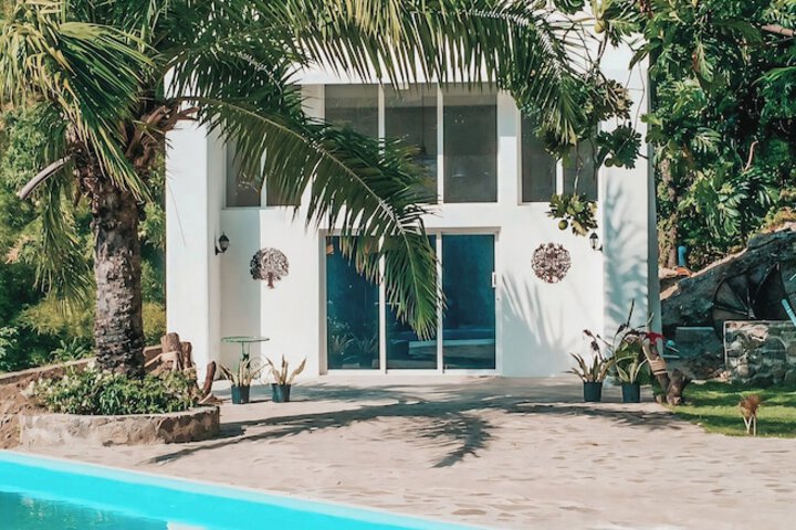 Pool 27 of 48
