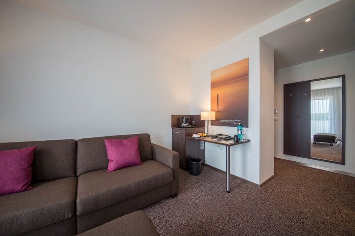Room 15 of 41