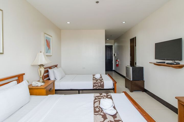 Room 27 of 36