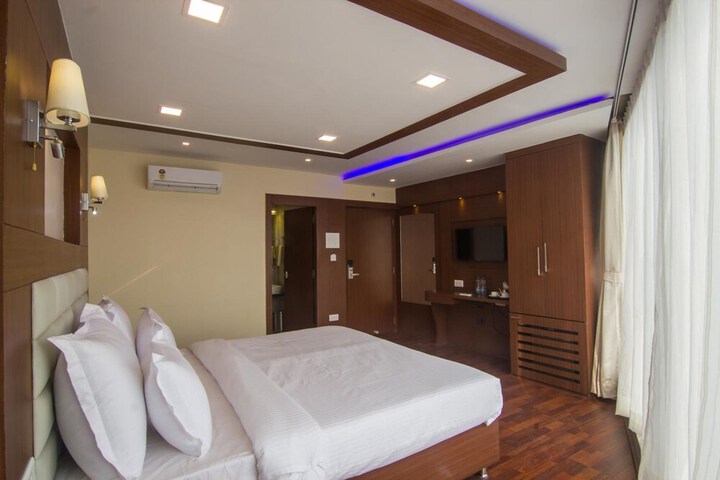 Room 14 of 161