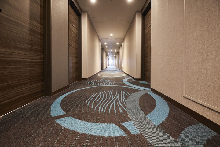Ballroom/Hall 20 of 25