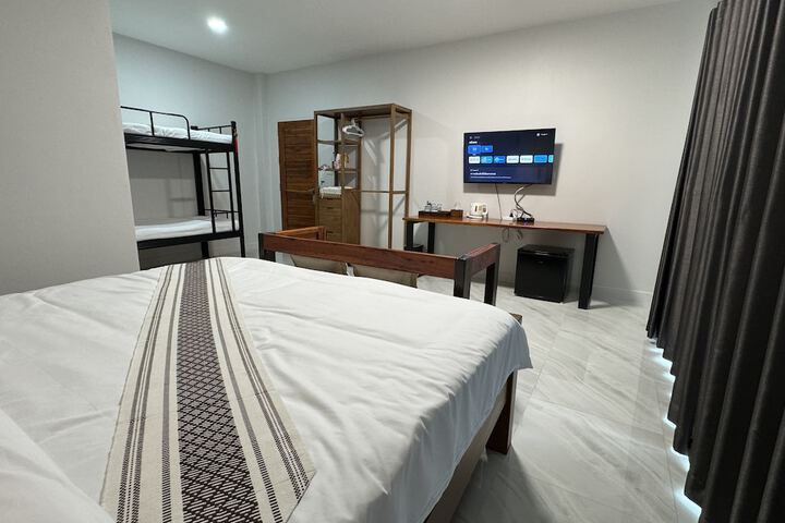 Room 35 of 57