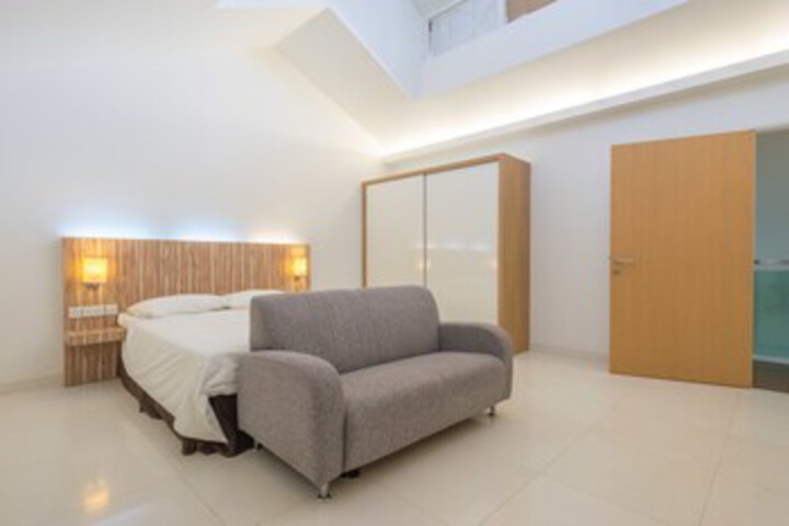 Room 18 of 20