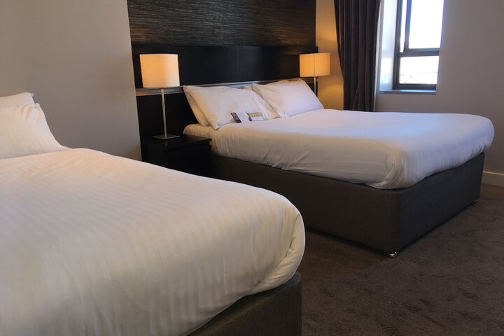 Room 3 of 29