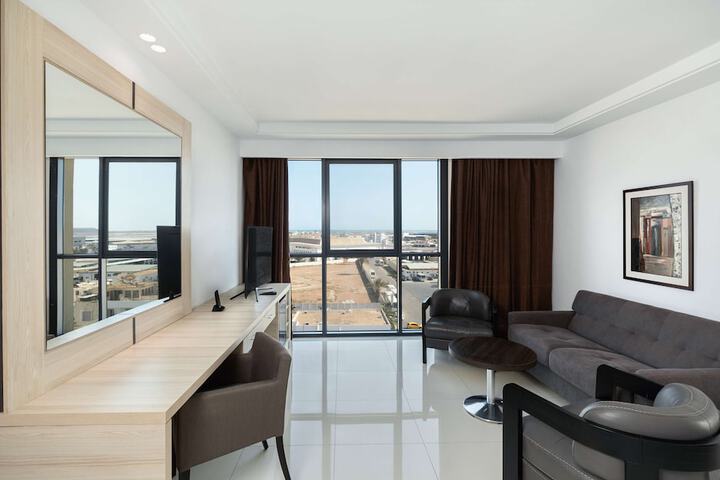 Room 21 of 47